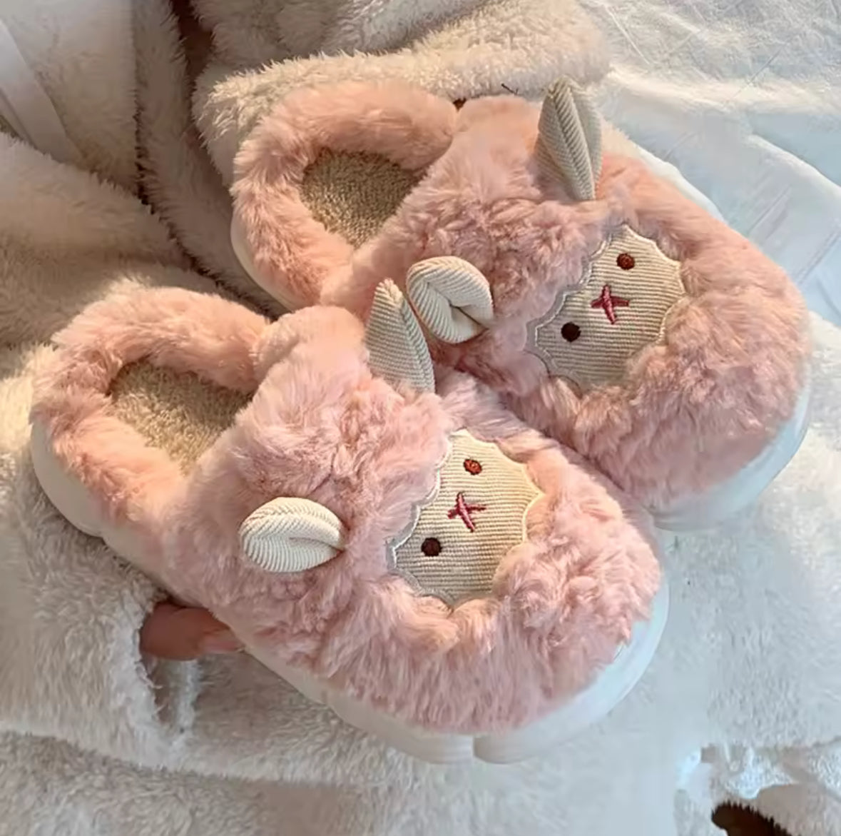 RaysFarm™ Lamb Slippers