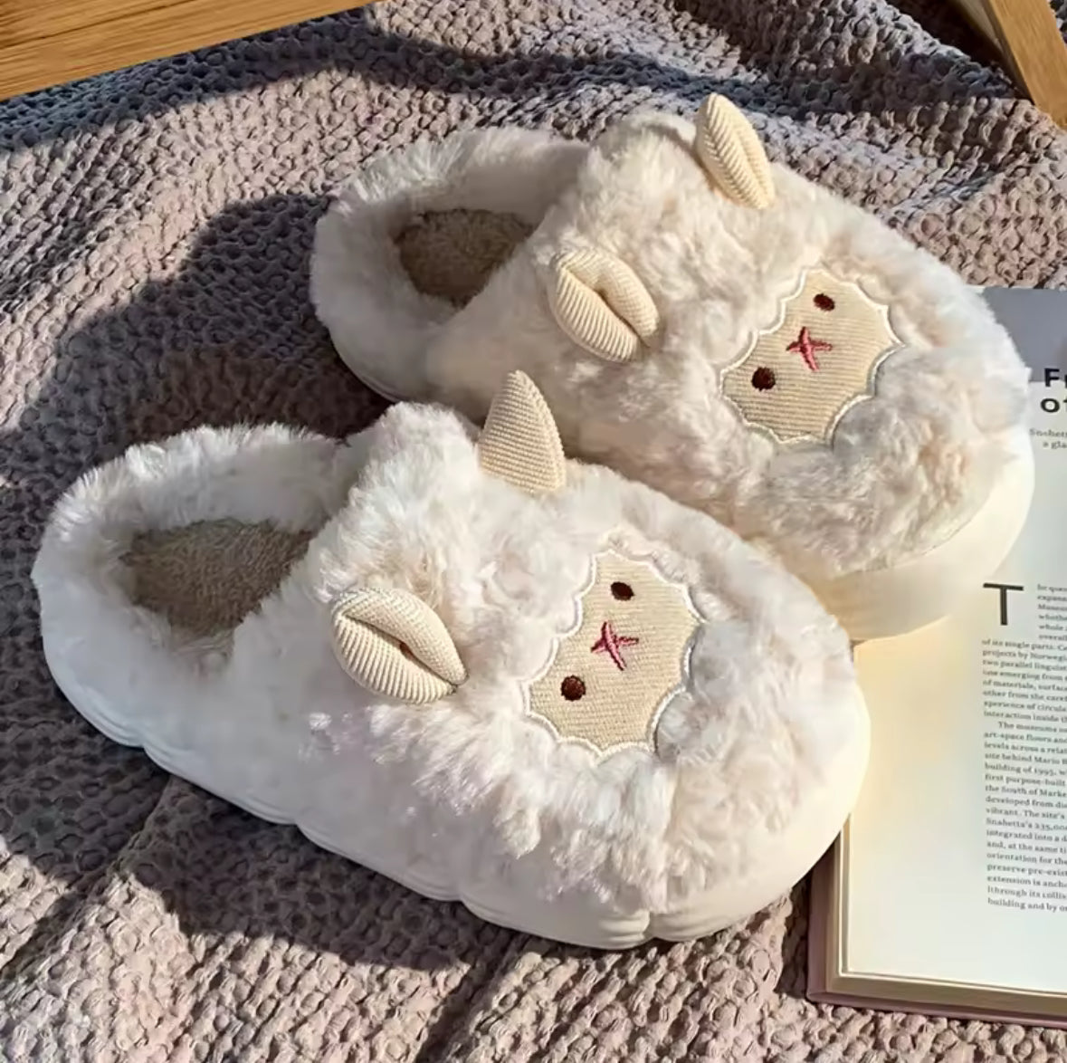 RaysFarm™ Lamb Slippers